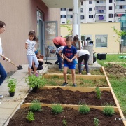 Vrtičkanje v podaljšanem bivanju