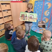 PRAVLJIČNI PONEDELJKI PRI RAKCIH